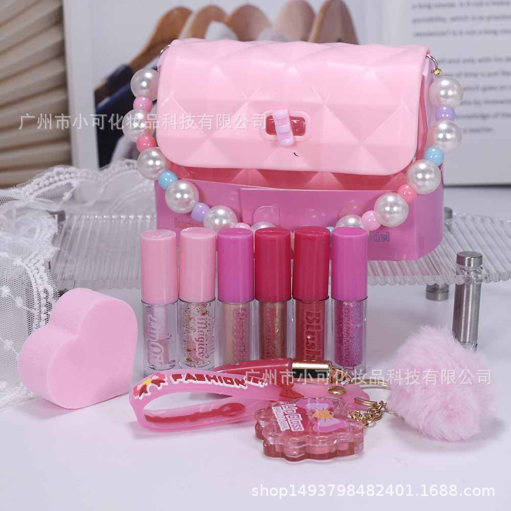 LUCKY MODEL handbag, new lip gloss Makeup Set, ML-1 powder puff, keychain, lip oil, High Gloss Color change details Picture