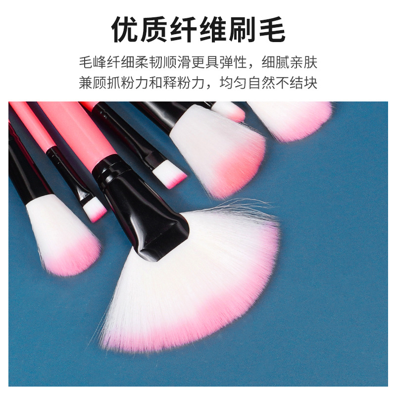 24-piece makeup brush set: Makeup artist eyeshadow brush, detail concealer brush, smudging brush, fan-shaped highlight brush, strap brush bag Application Scenario