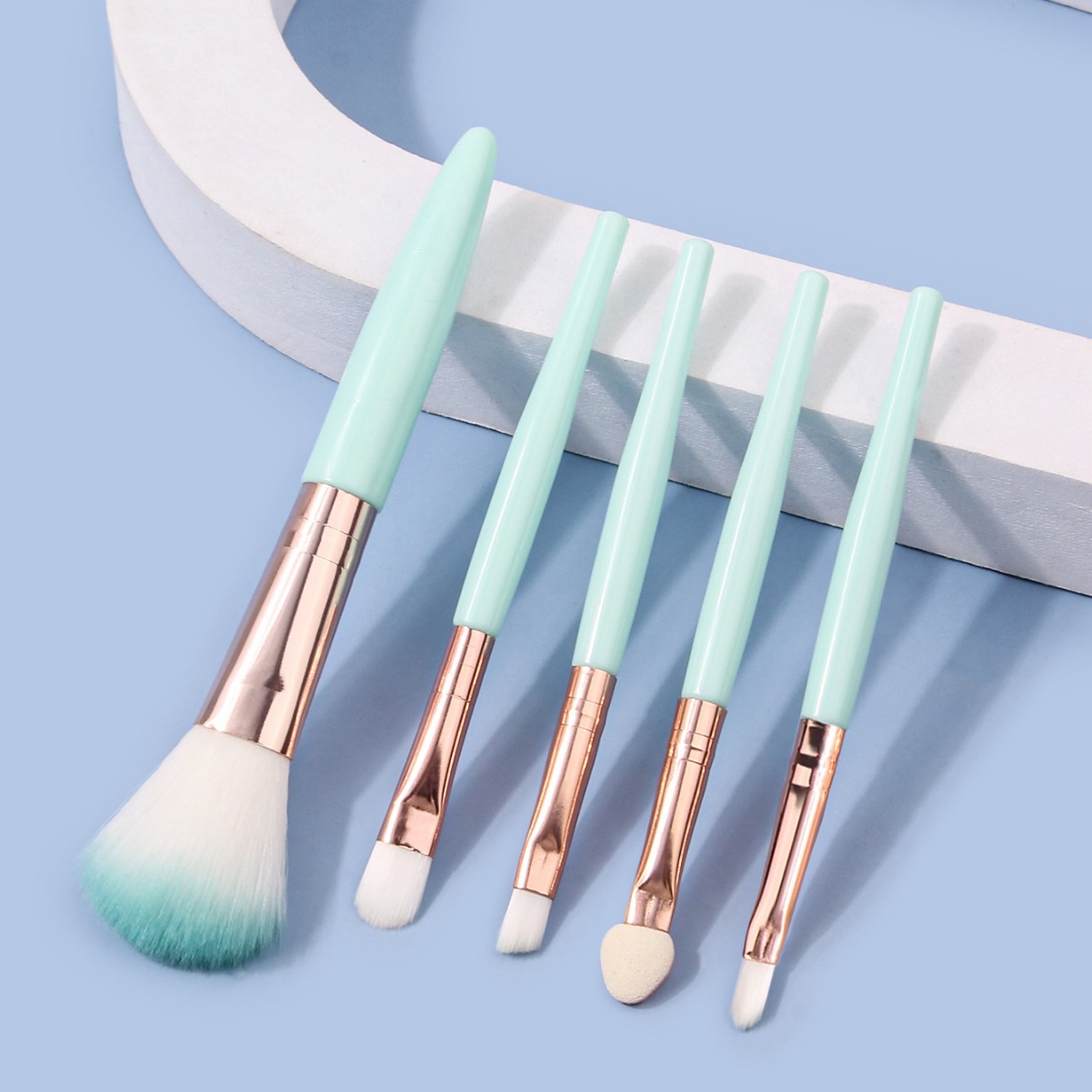 5-piece makeup brush set for beginners, mini mini eyeshadow brush, complete set of makeup brushes and beauty tools wholesale details Picture