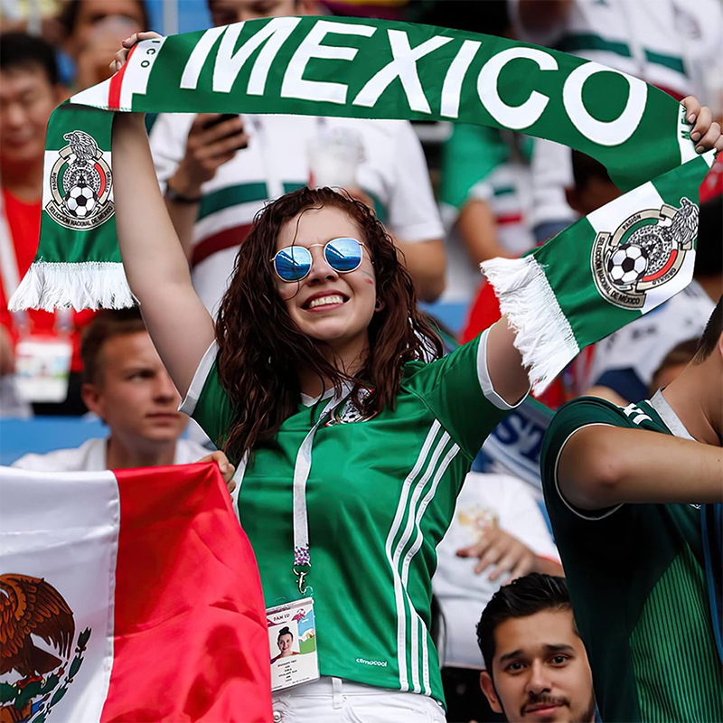 Chuangdong Flag 2026 US-Mexico-Canada World Cup Fan Scarf Cheering Supplies Polyester printed single-sided velvet Mexican Football scarf details Picture