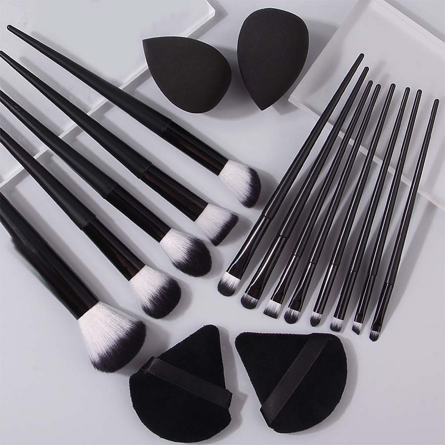 13-piece black makeup brush set, portable soft-bristled facial brush set, triangular powder puff makeup sponge egg set combination details Picture