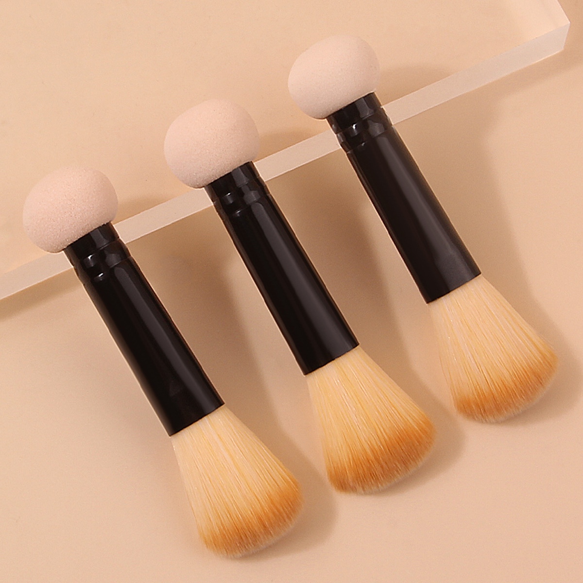 3 multi-functional dual-head makeup brushes, loose powder blush brush, soft and powder-free sponge head concealer brush, makeup tools full figure