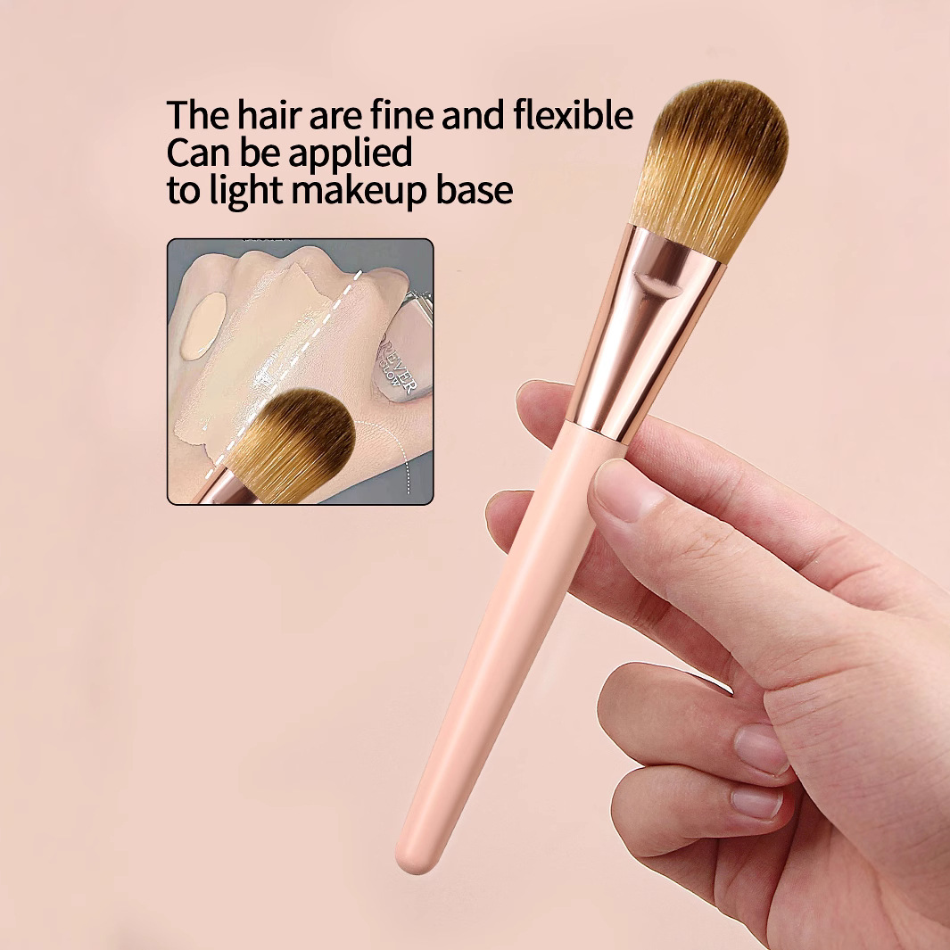 Wholesale of new single-stem foundation brush, portable makeup brush, honey brush, soft bristle mask brush, blush brush and beauty tools Application Scenario