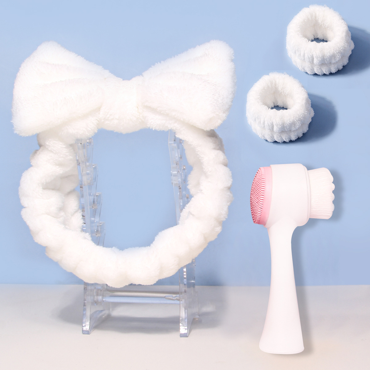 Moisture-proof hair band, face brush, coral fleece absorbent hair band, wrist strap, ladies' washing, skin care and moisture-proof tools Specification drawing