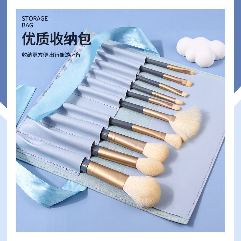 The Blue Bridge 10-piece makeup brush set, a makeup tool brush with soft bristles and a portable makeup case, is a bestseller Application Scenario