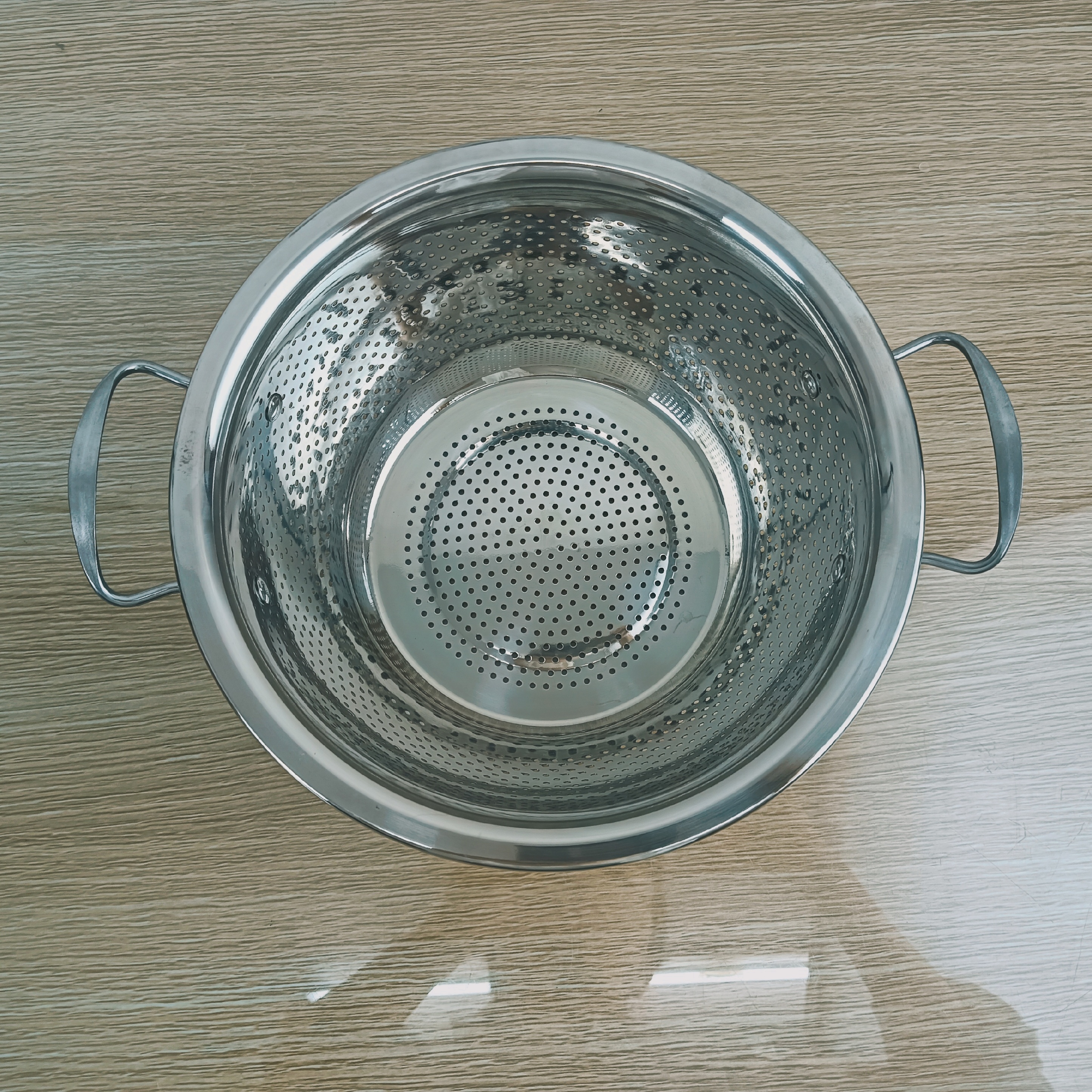 DF99483 304 stainless steel rice-washing sieve, vegetable washing basin, kitchen household fruit basin, draining basket, filter screen set basin, DF TRADINGHOUSE Item Picture