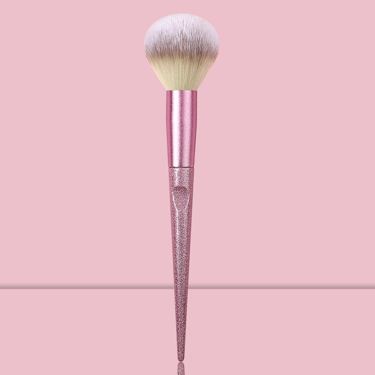 Wholesale of single-tube loose powder brushes, portable soft bristles, high-gloss brushes, blush makeup brushes and facial makeup tools full figure