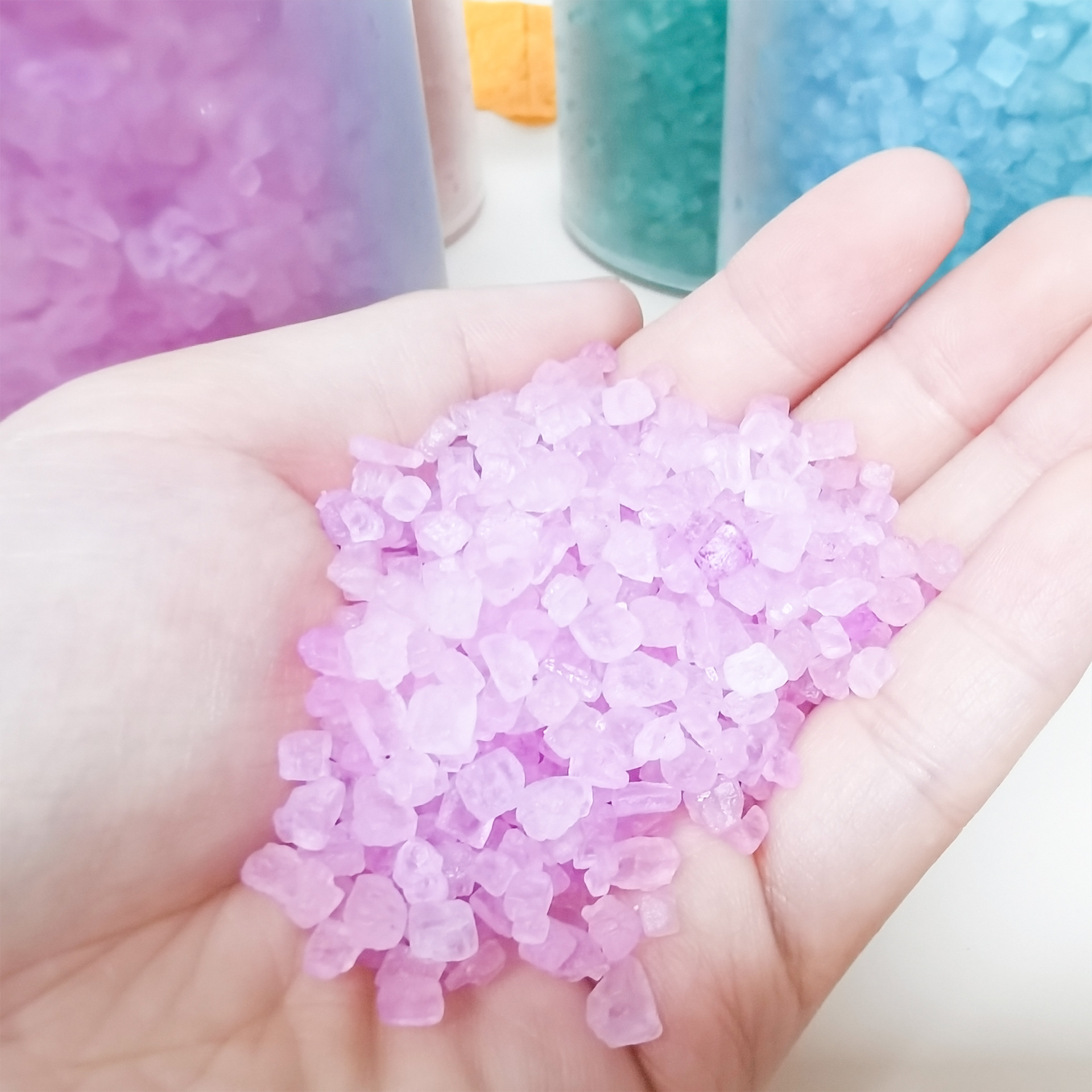 Cross-border manufacturer wholesale rose dried flower bath salt, moisturizing scrub salt, crystal salt, Himalayan salt, bath and bathing salt Application Scenario