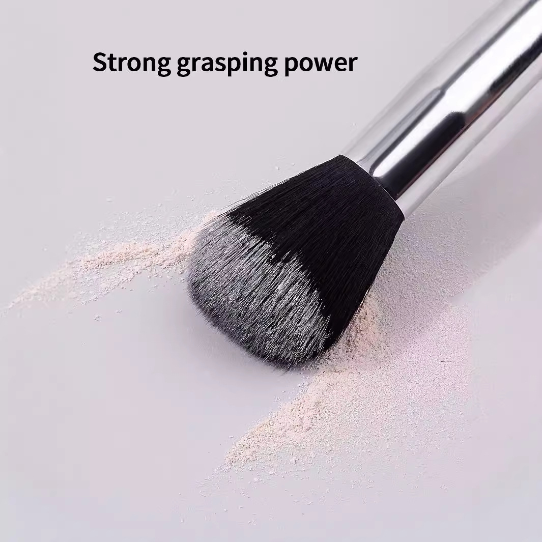 High-quality, in-stock blush brushes, contouring brushes, short loose brushes, high-gloss brushes, makeup brushes, and beauty tools are always in stock Application Scenario
