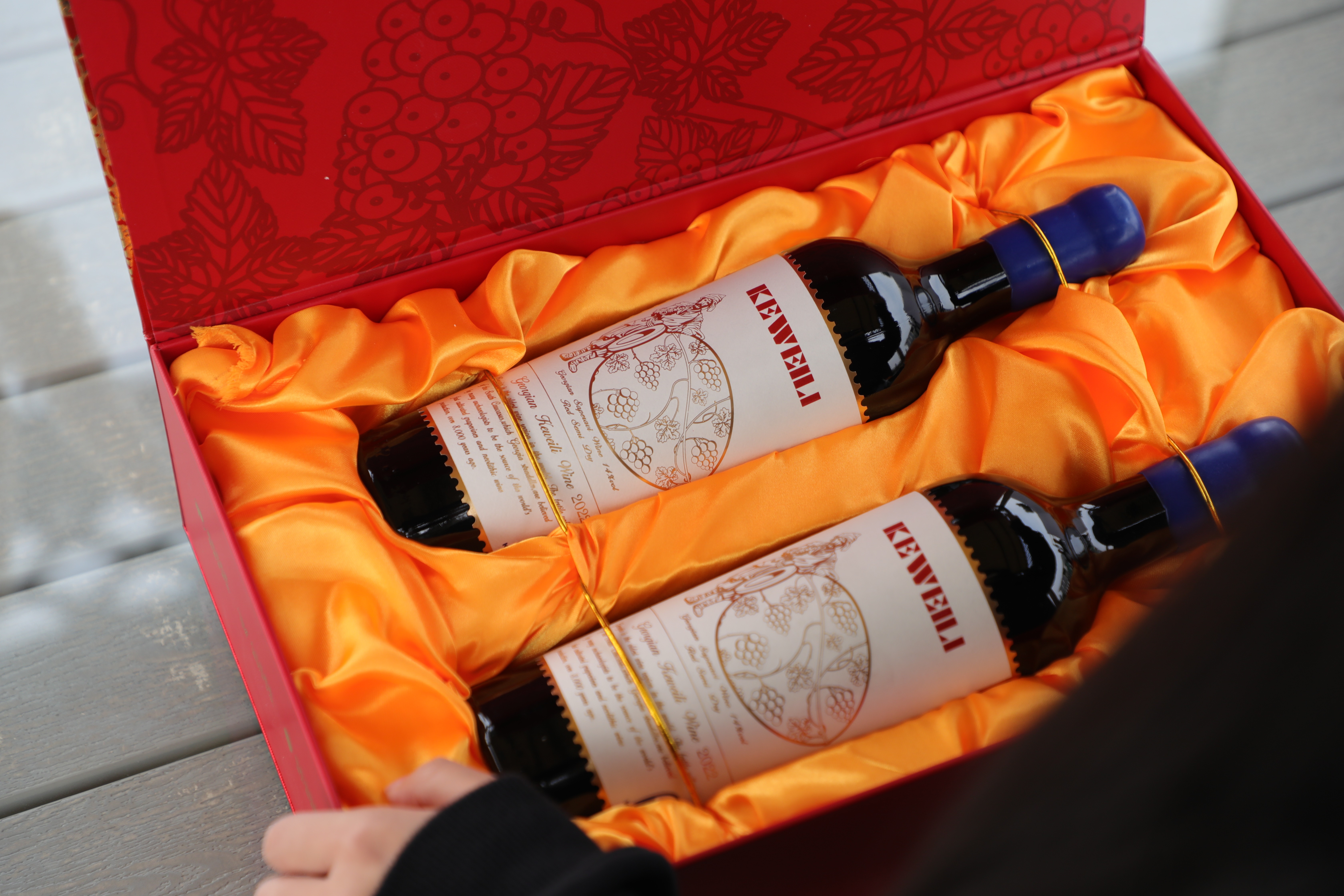 葡萄酒实物图