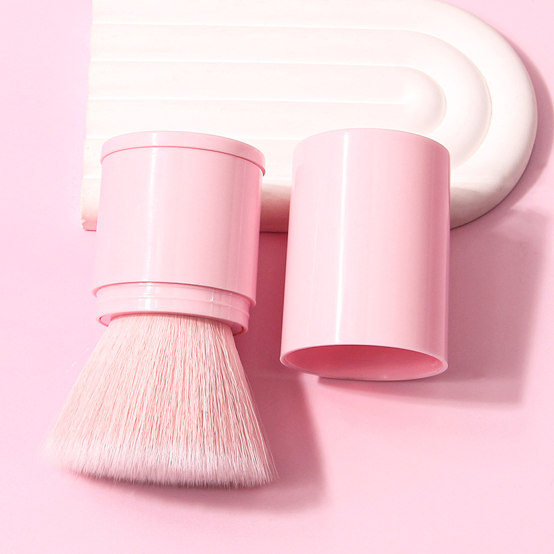 Large-sized super soft powder brush, honey brush, setting makeup, short-handled portable telescopic cover blush brush, multi-functional makeup brush Application Scenario
