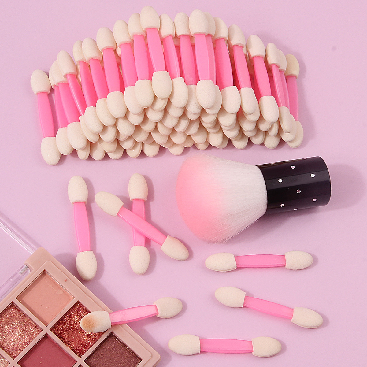 50 double-headed eyeshadow sticks, latex sponge eyeshadow brushes, mushroom-shaped nail art dust brushes, and blending makeup tools in stock full figure