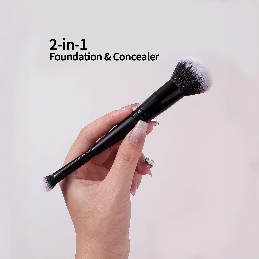 Cross-border foreign trade bestseller factory direct sales: Double-headed blush brush, multi-functional makeup brush, contouring, high-gloss and smudging brush, super soft details Picture