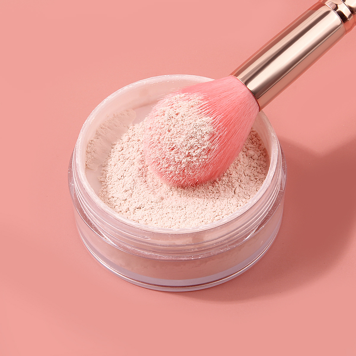 Long-term supply of new cross-border products such as powder Flame Blush, non-shedding powder brush, powder brush and multi-functional makeup brush Application Scenario