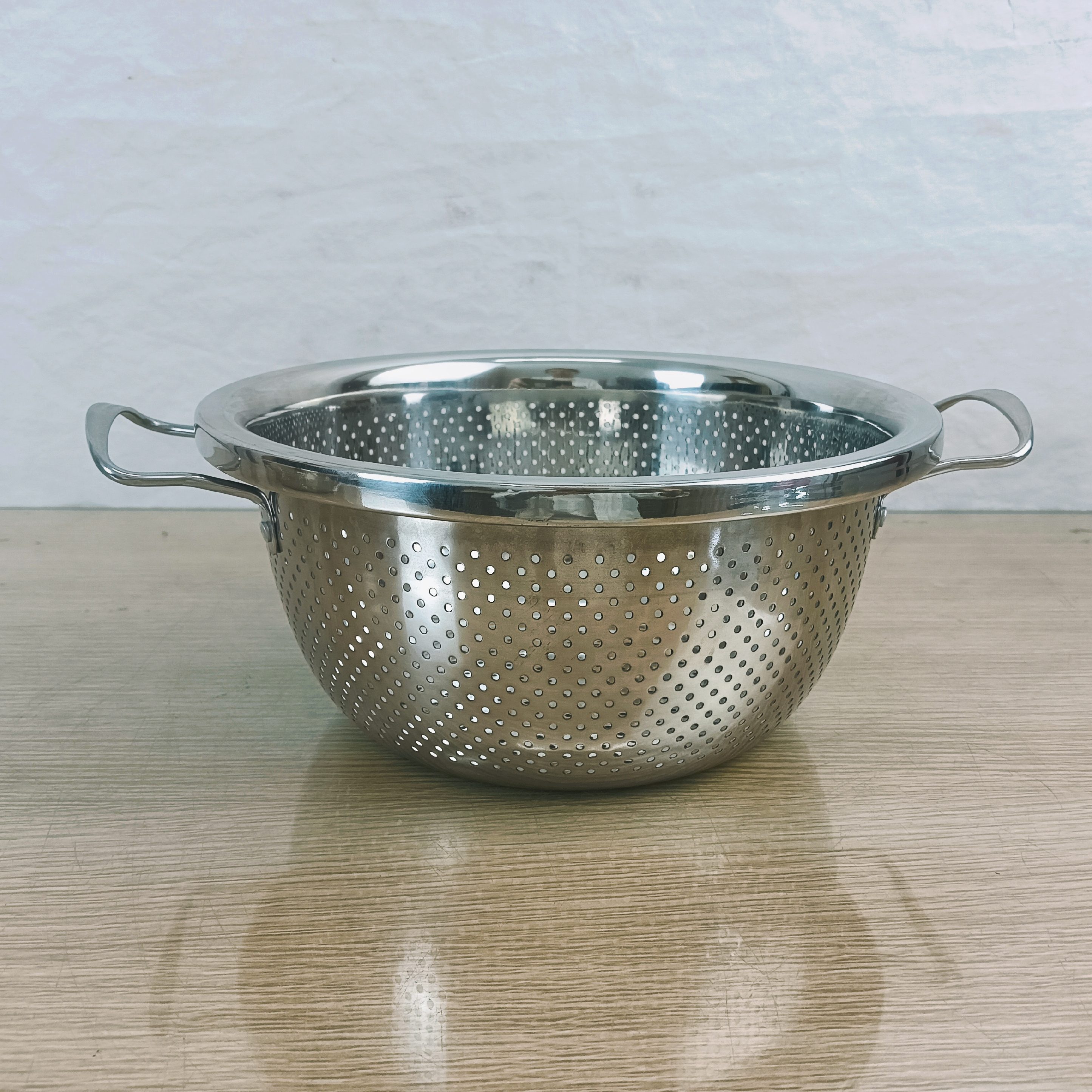DF99483 304 stainless steel rice-washing sieve, vegetable washing basin, kitchen household fruit basin, draining basket, filter screen set basin, DF TRADINGHOUSE Specification image