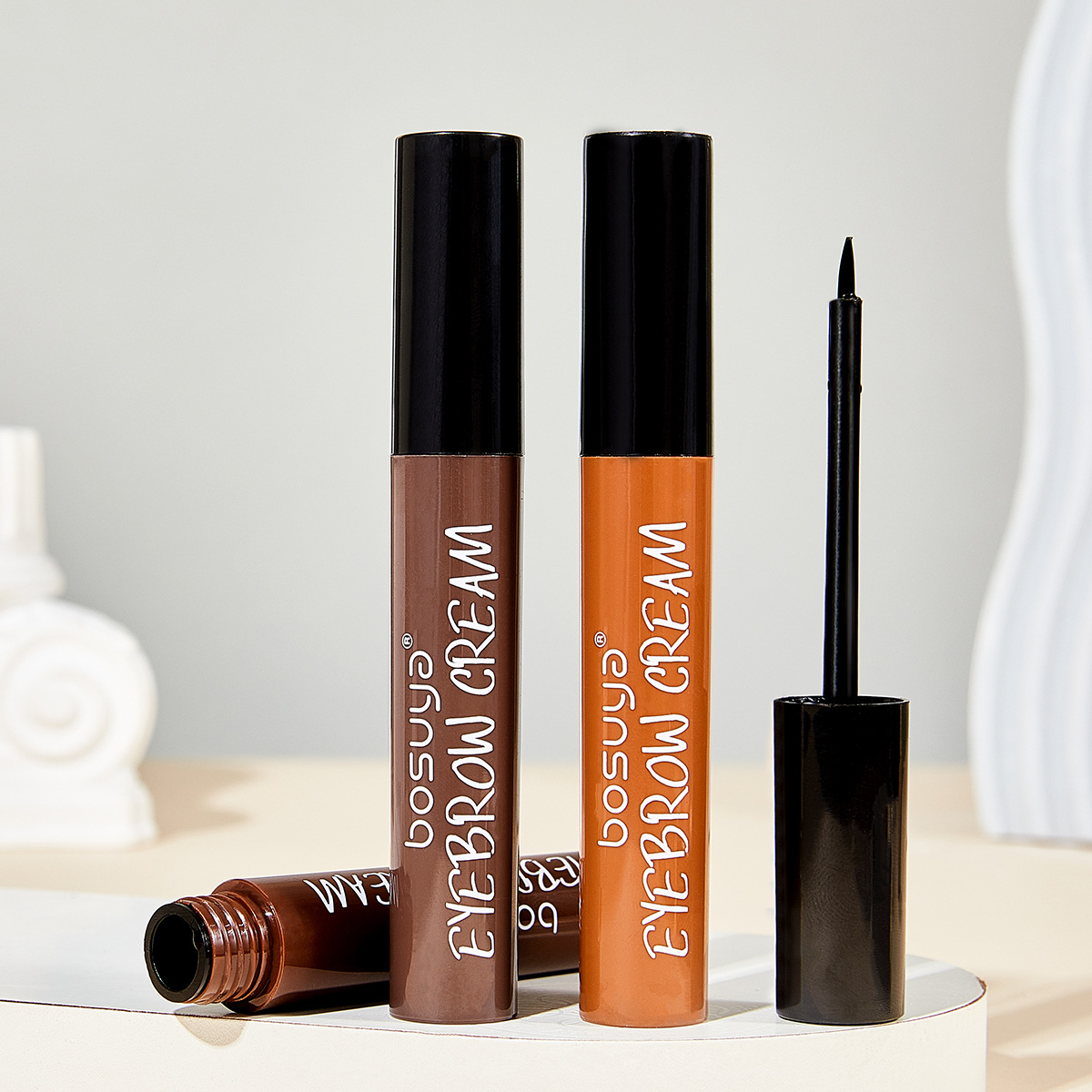 bosuya Cross-border Exclusive pull-off Eyebrow Cream is waterproof, sweat-proof and non-smudging. Wholesale of Amazon's best-selling pull-off eyebrow cream Application Scenario