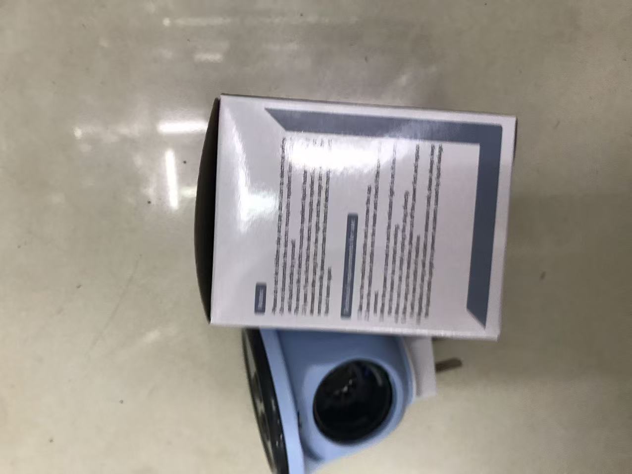 灭蚊灯/蚊香灭蚊香/驱蚊液/蚊香片/气雾剂杀虫剂白底实物图