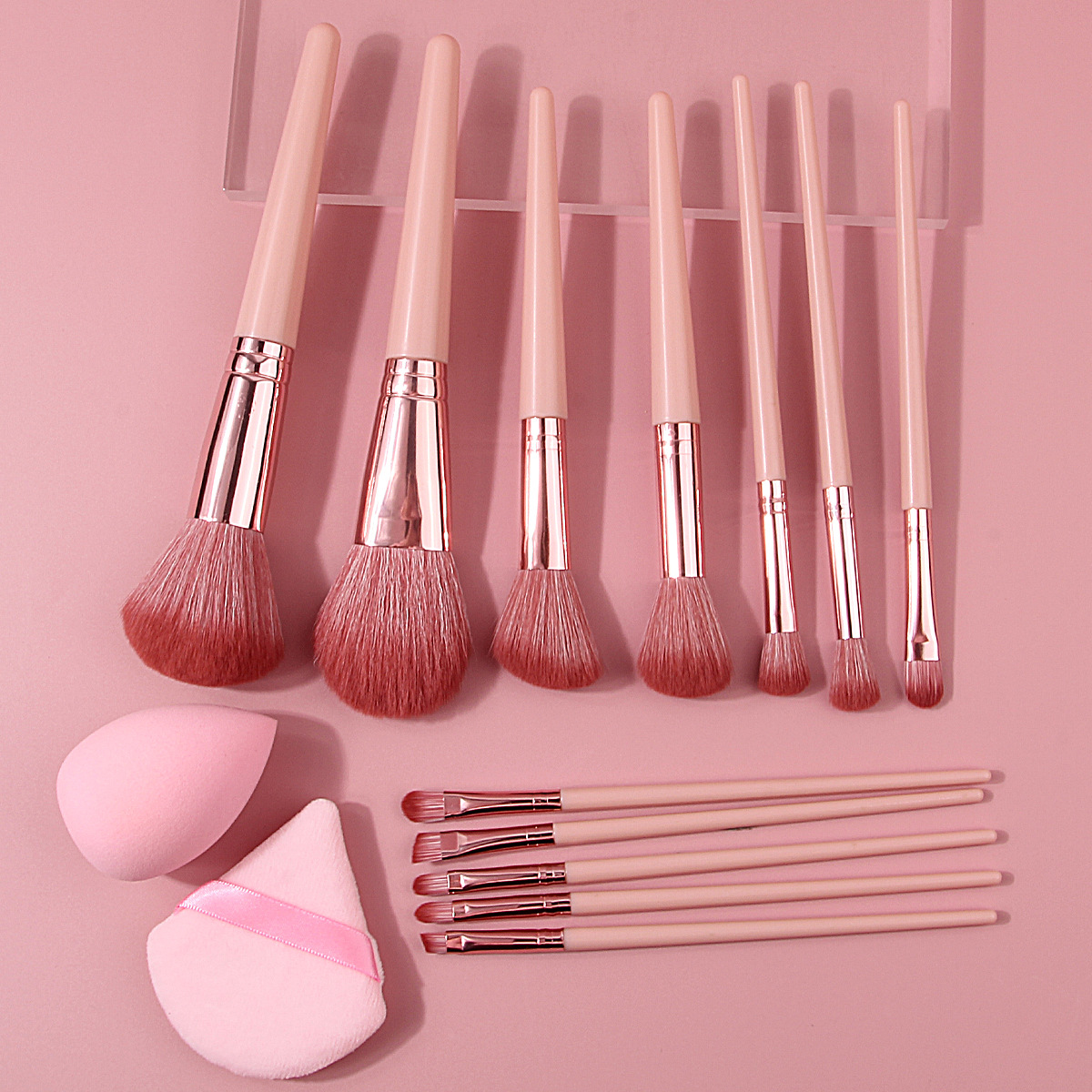 12-piece soft-bristled makeup brush set, loose brush, blush brush, soft dry and wet dual-purpose triangular powder puff, sponge egg combination details Picture