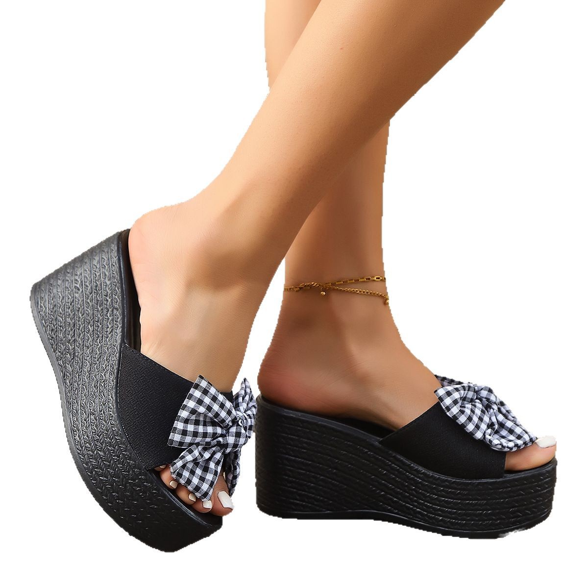 The 2025 new ultra-high heel one-shoulder women's anti-slip thick-soled beach shoes with a sweet bow and can be worn outside the slope Item Picture