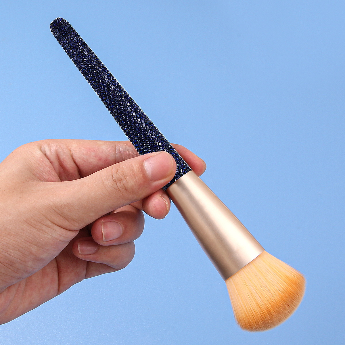 New cross-border diamond-encrusted handle makeup brush, soft bristles, fashionable eyeshadow beauty brush, beauty tool manufacturer in stock details Picture