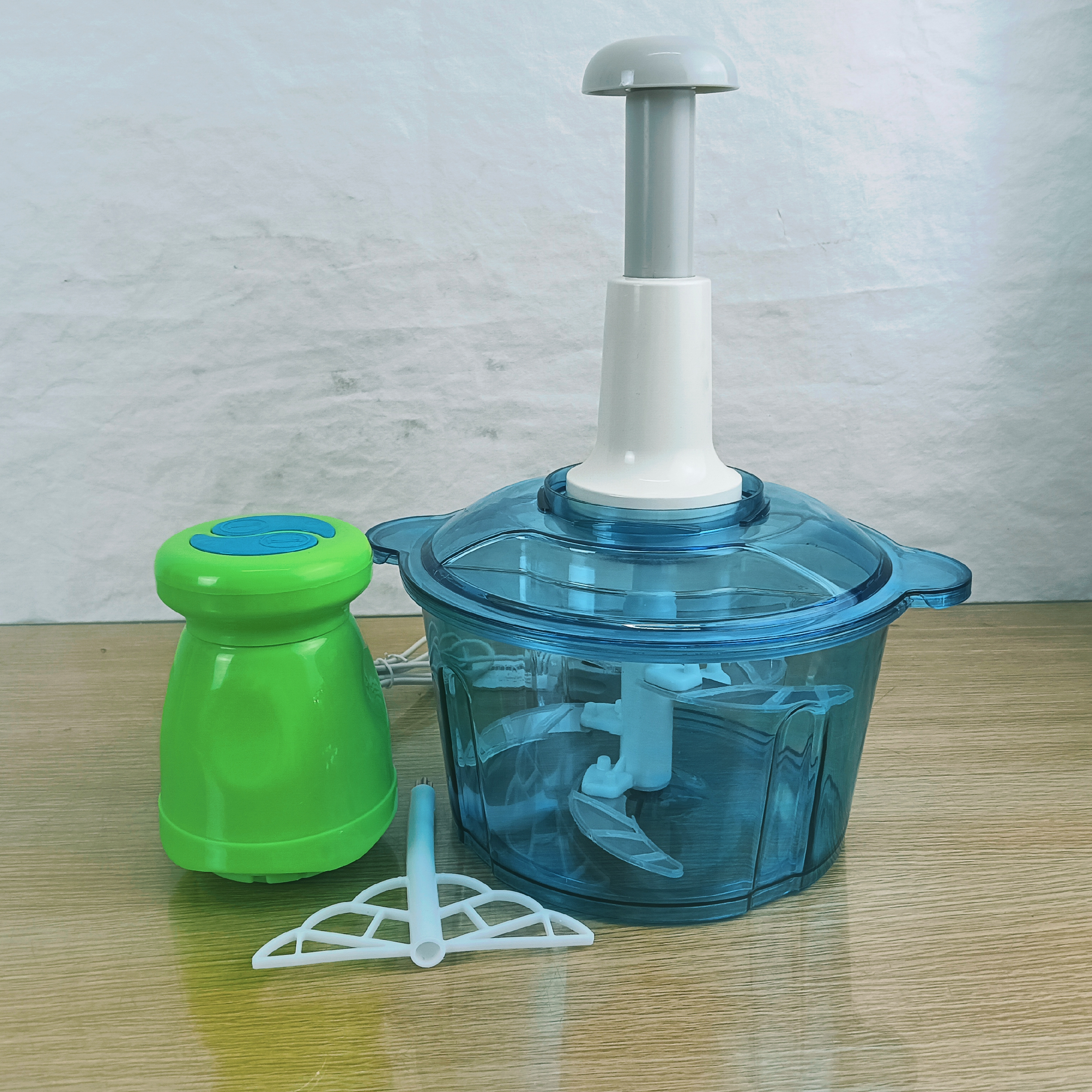 DF99698 Multi-functional household electric minced meat grinder, vegetable grinder, garlic paste and minced garlic blender, small food processor DF TRADINGHOUSE Application Scenario