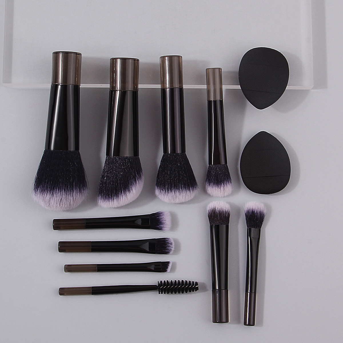New 10-piece mini makeup brush set, portable loose powder brush, eyeshadow brush, mascara brush, thumb powder puff, beauty tools Specification drawing