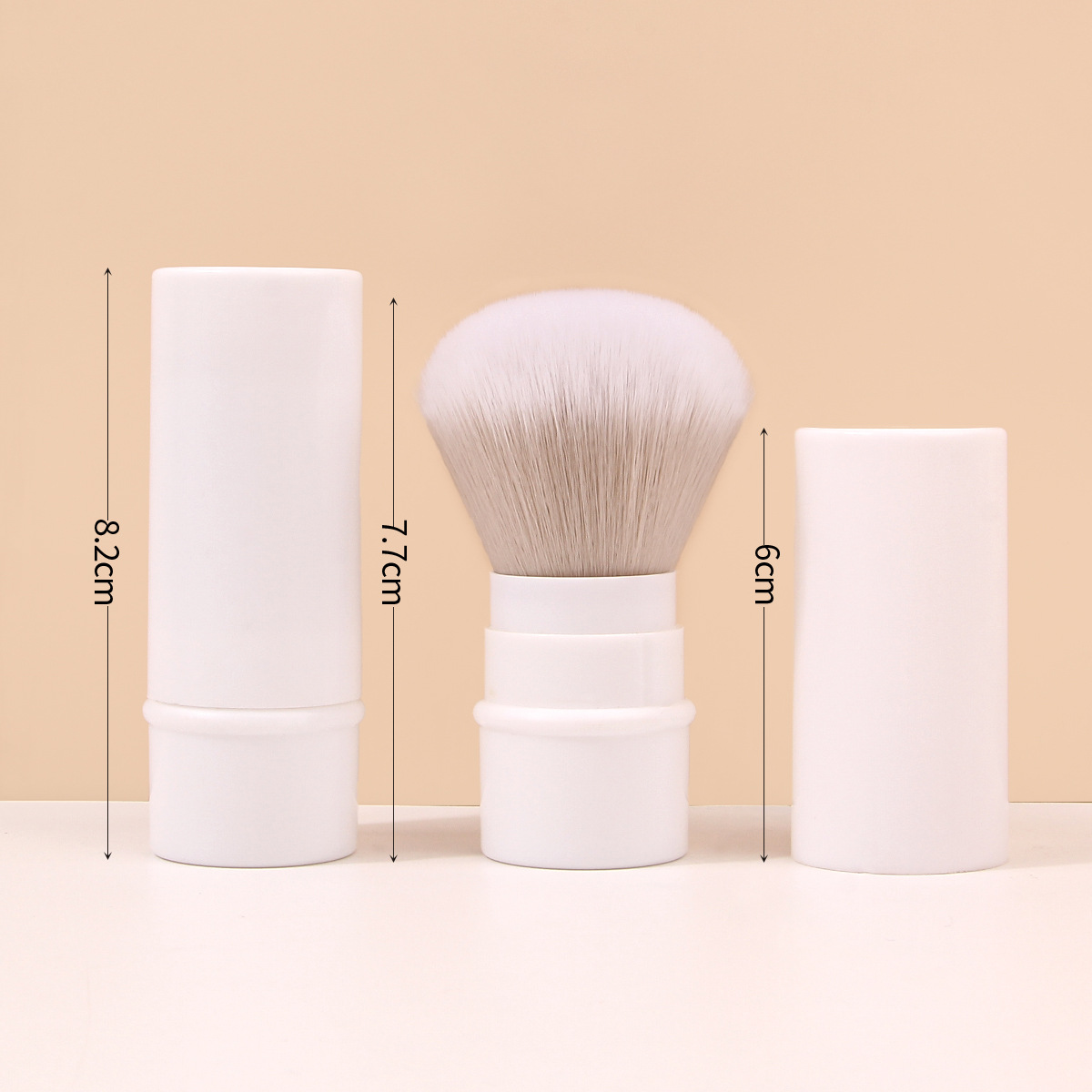 Yunci retractable brush, portable retractable multi-functional loose brush, retractable blush brush, soft bristled makeup brush, setting powder details Picture