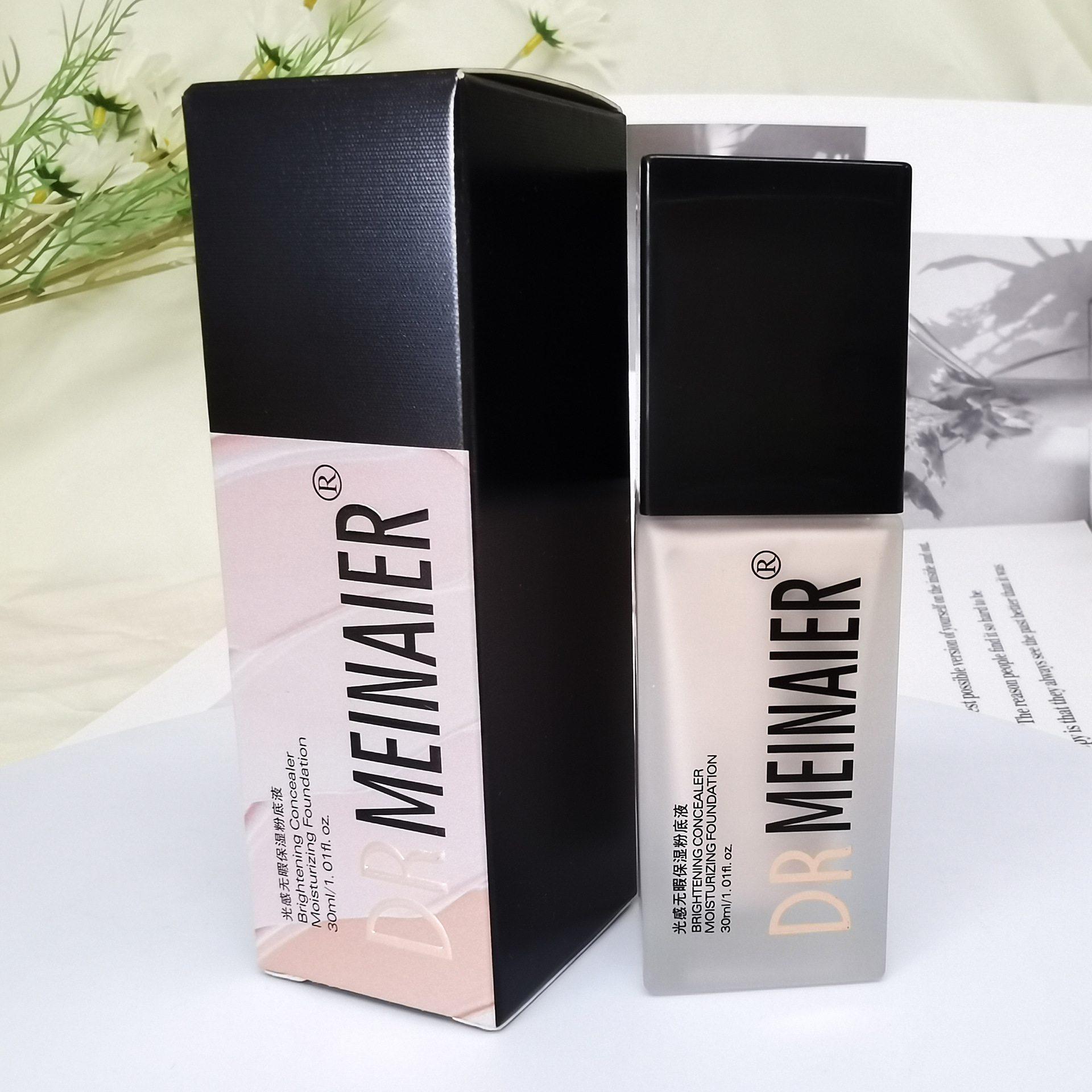 Cross-border DRMEINAIER Light-sensing Flawless Moisturizing Foundation for brightening, concealing, lightening and rejuvenating, a bestseller with one-piece consignment details Picture