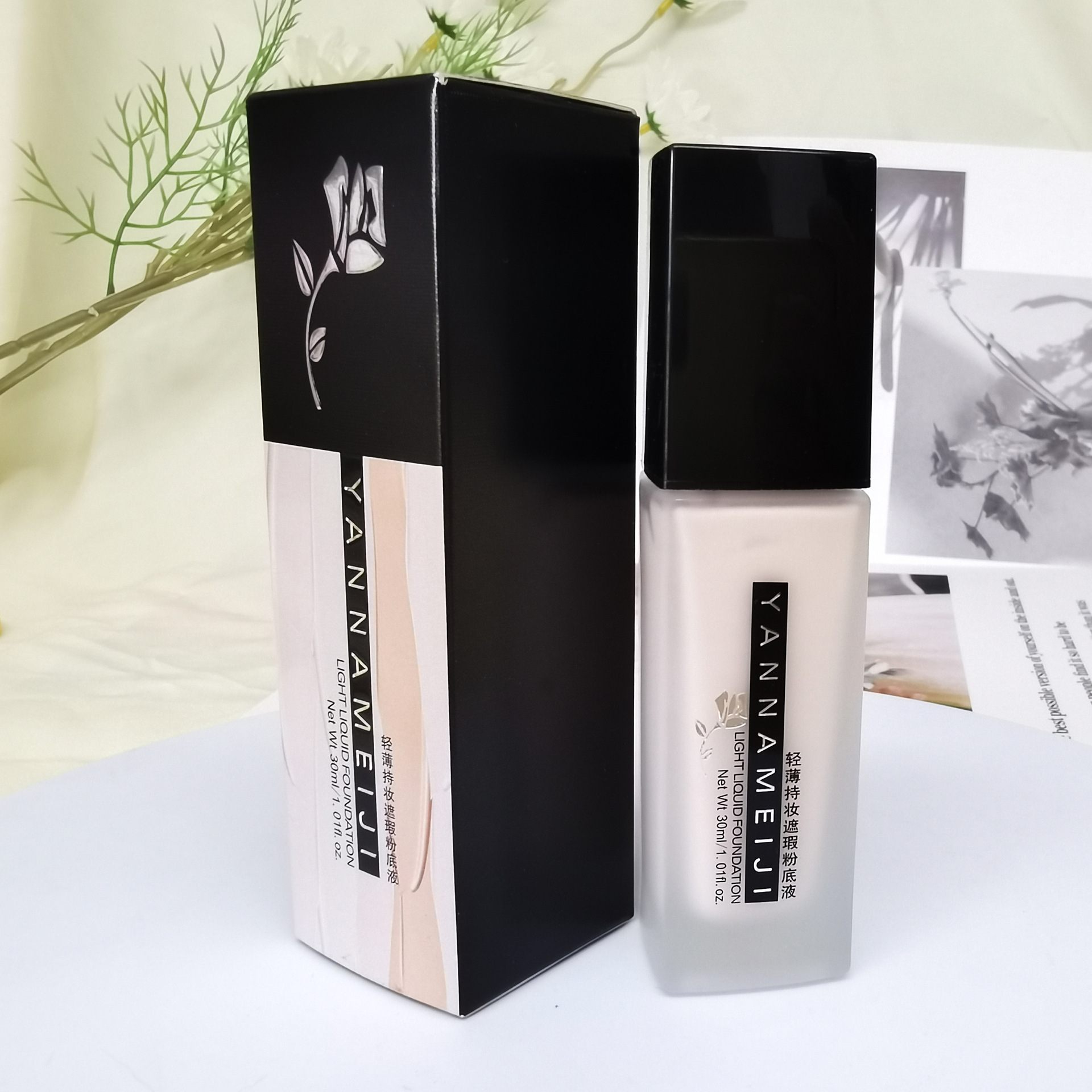 Cross-border light, thin, long-lasting, concealing foundation, waterproof, matte, moisturizing foundation, brightening, repairing, oil control, nude makeup details Picture