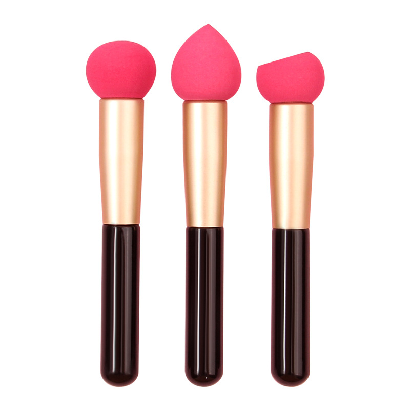 High-quality waterdrop sponge concealer brush, mushroom head semi-round head makeup concealer brush, black wooden handle powder puff brush in stock Item Picture