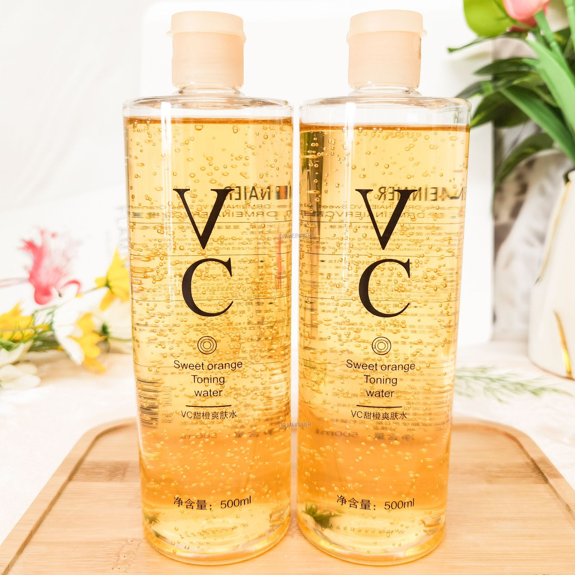 Factory direct sales: VC toner for hydrating, moisturizing, refreshing, oil control, Deep nourishment. HA Hyaluronic Acid Essence Water 500ml Application Scenario