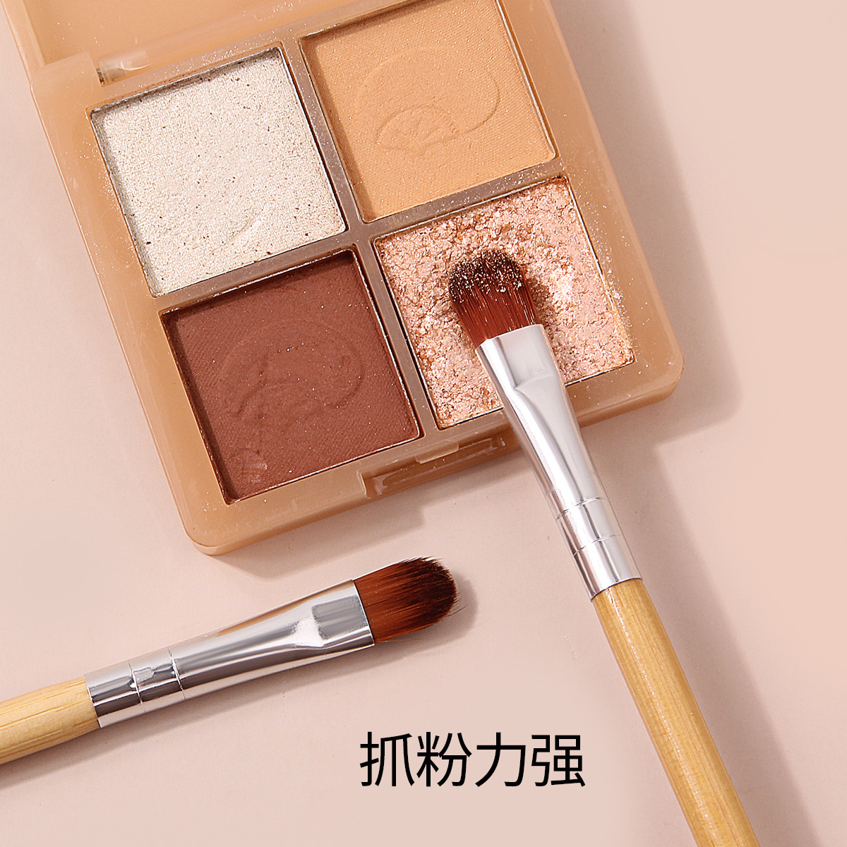 Bamboo-handled double-headed eyebrow brush, spiral oblique Angle makeup eyebrow brush, eyelash curl combination eyeshadow blending brush, beauty tools Application Scenario
