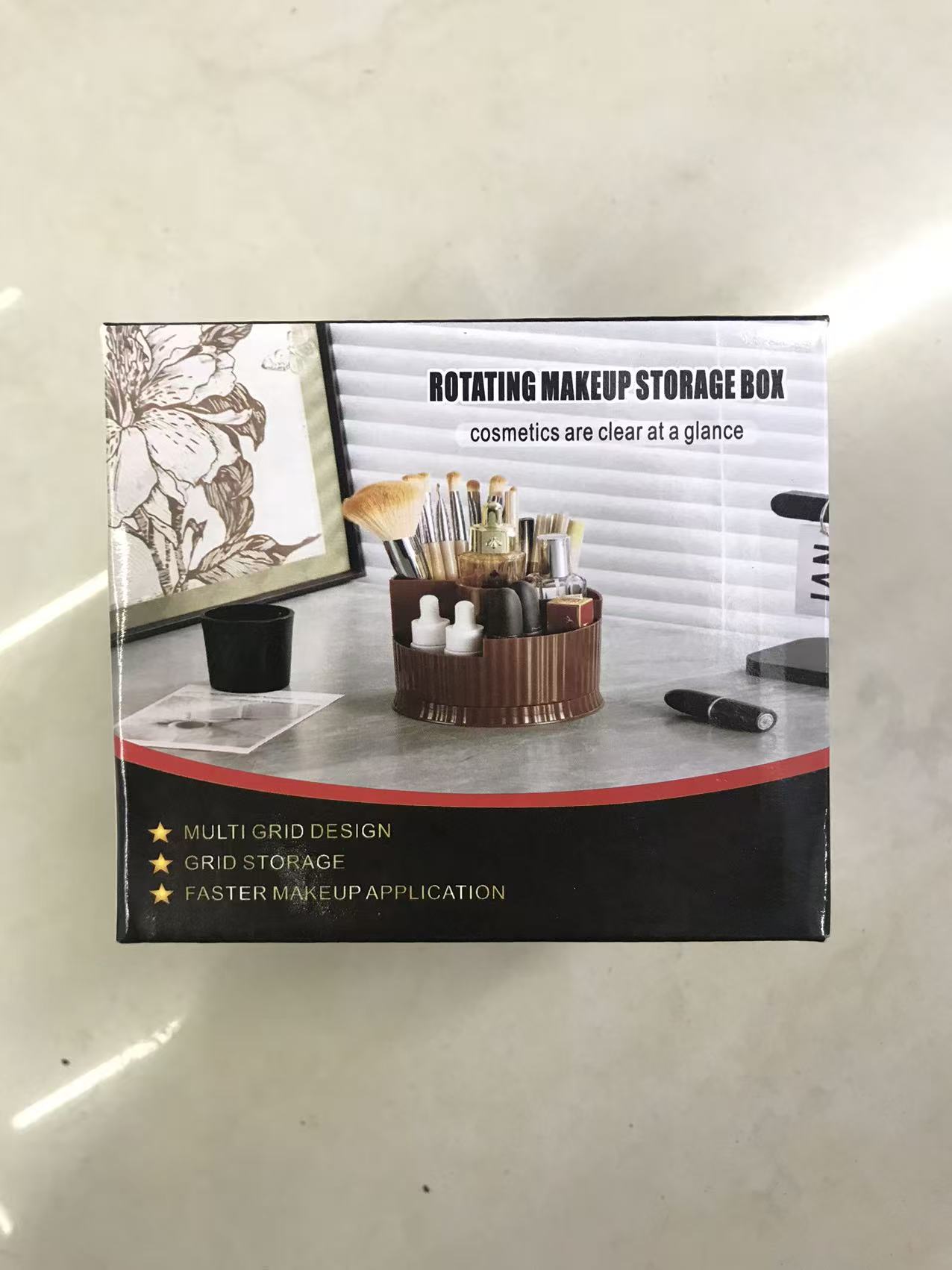 化妆品收纳盒高级感桌面梳妆台卫生间口红护肤品置物架化妆盒