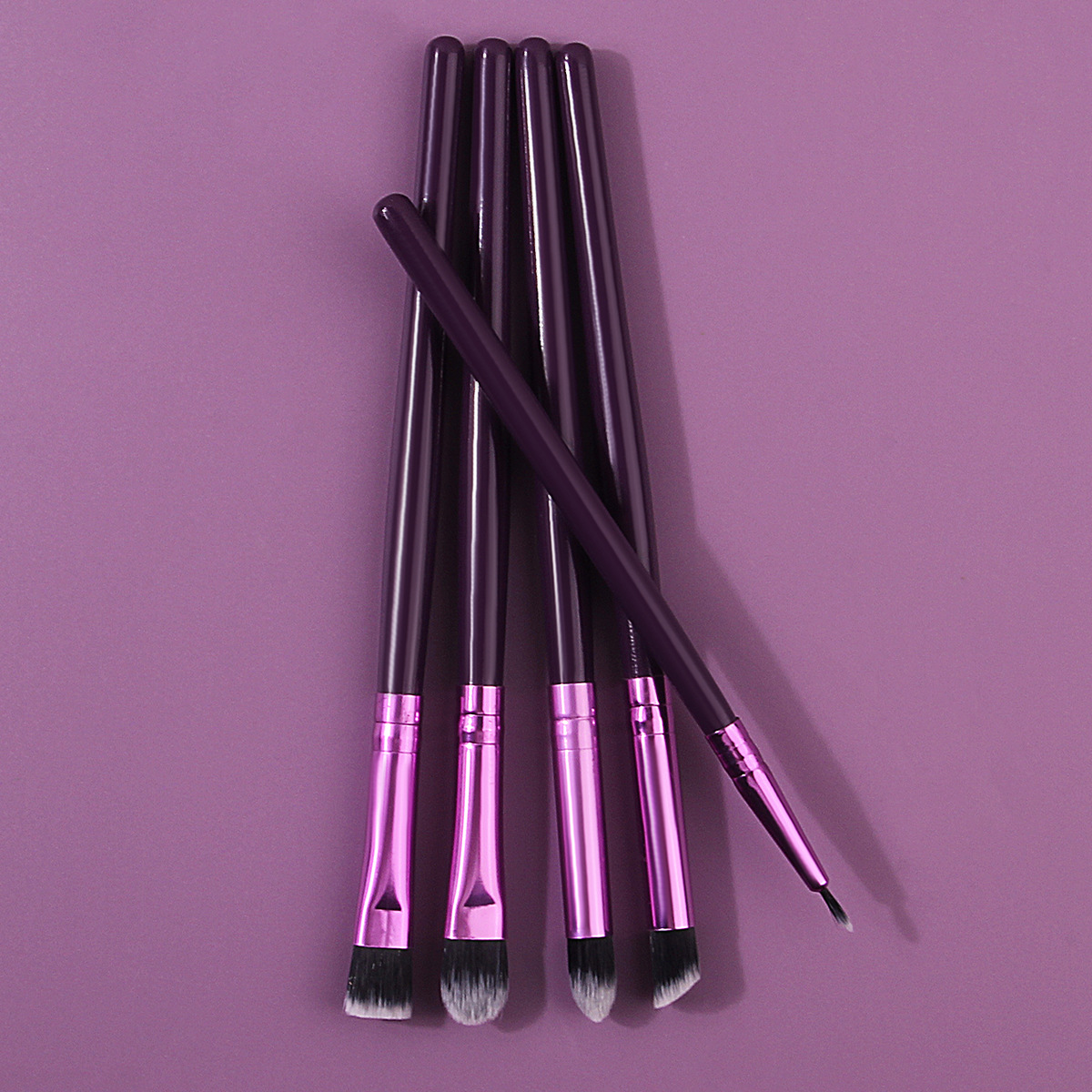 Portable 5-piece eye makeup brush set, soft-bristled non-rubbing eyeshadow brush, eyebrow brush, eyeliner refresh makeup tools Specification drawing
