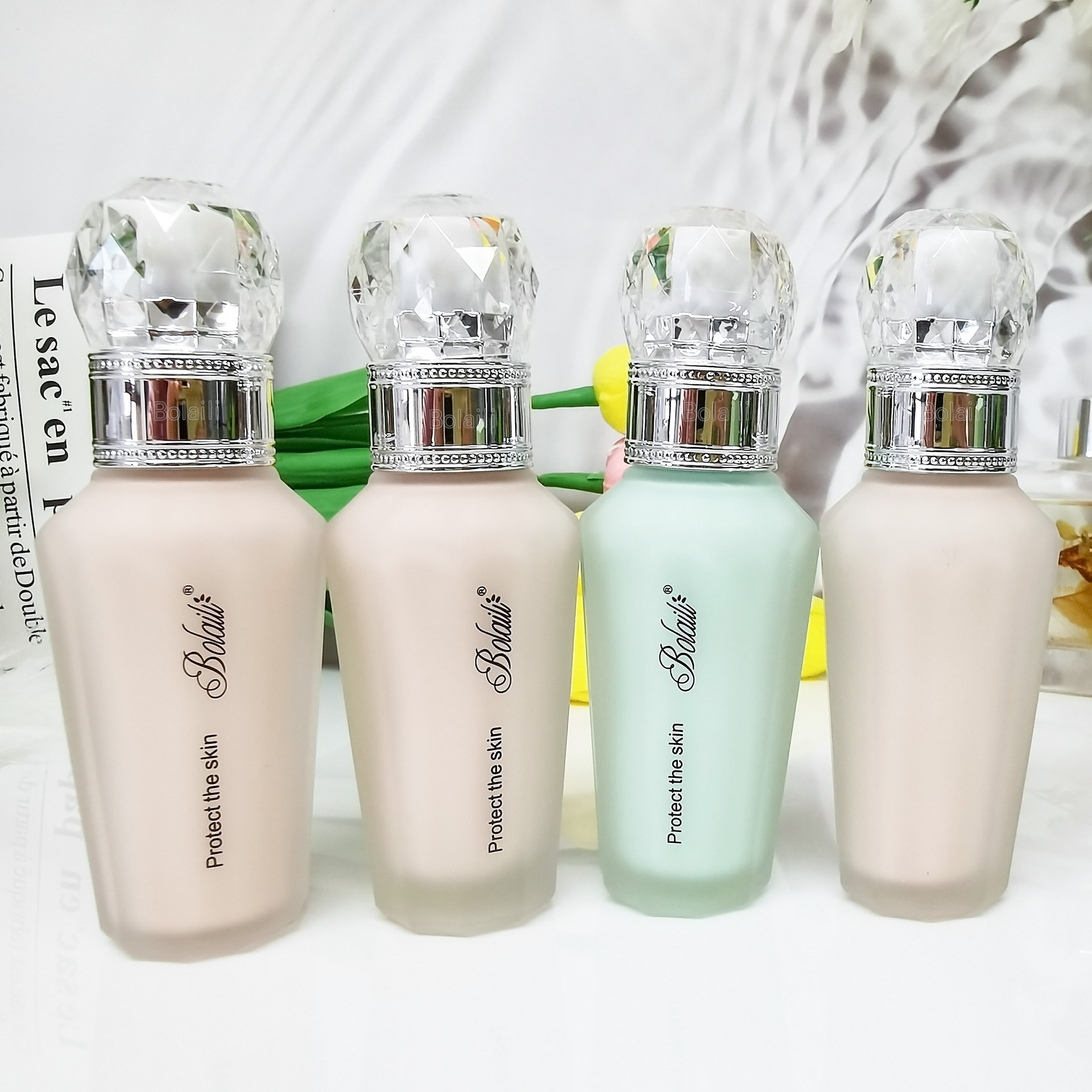 Cross-border Crystal Diamond Silk Moisturizing Protective Isolation Cream Hydrating, Moisturizing and Brightening Three-in-one Natural Cream Concealing and Nourishing Lazy Cream Application Scenario