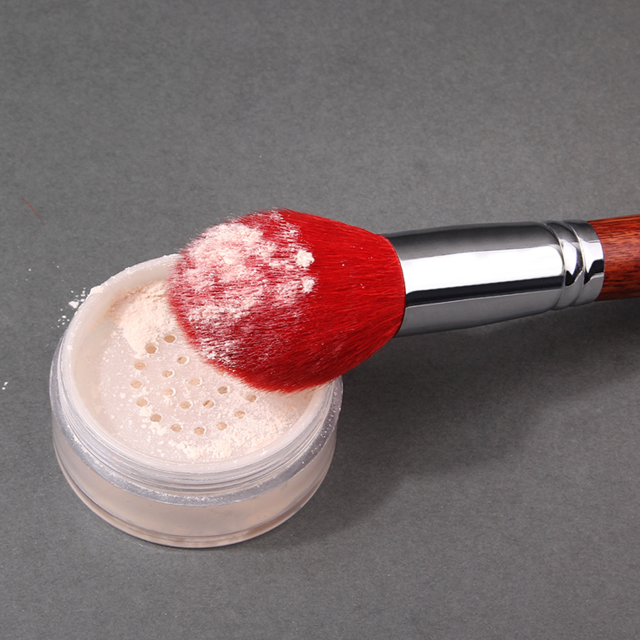 High-end loose powder, high-gloss brush, blush brush, beauty makeup tool, portable and suitable for beginners. Large stock available Application Scenario
