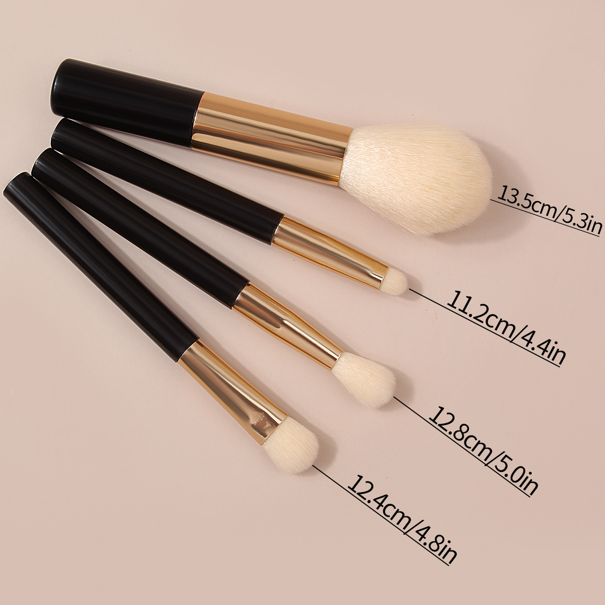 Student budget portable 4-piece makeup brush set mini loose brush, soft bristle nose shadow brush, detail eyeshadow brush Application Scenario