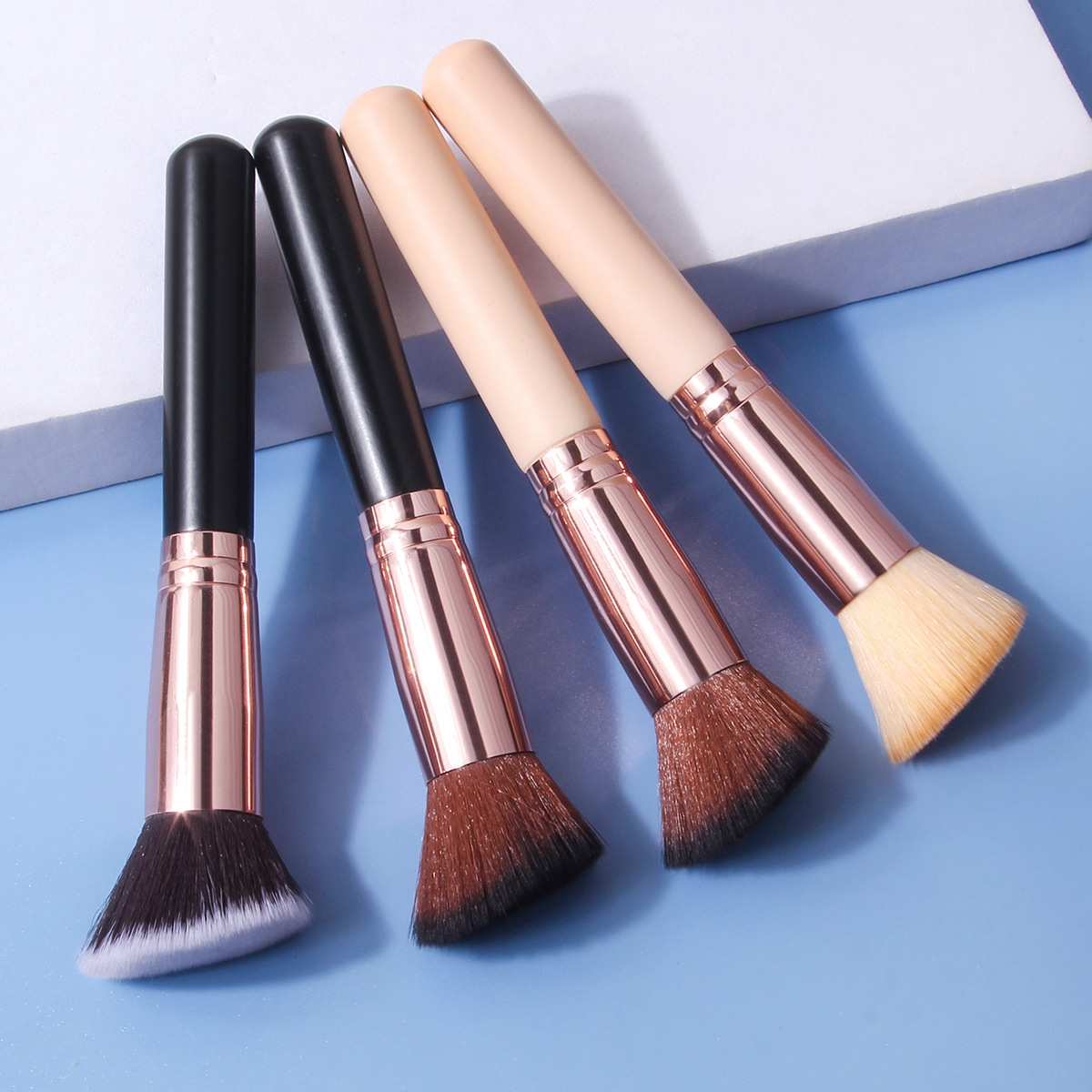 High appearance level, fluffy and soft contouring brush, side oblique Angle nose shadow brush, shadow brush, contour brush, blush brush, makeup brush details Picture