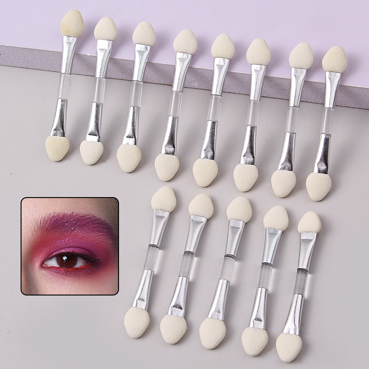 Portable disposable double-headed sponge eyeshadow brush, multi-functional makeup tool, makeup brush, smudging brush, concealer brush wholesale Application Scenario