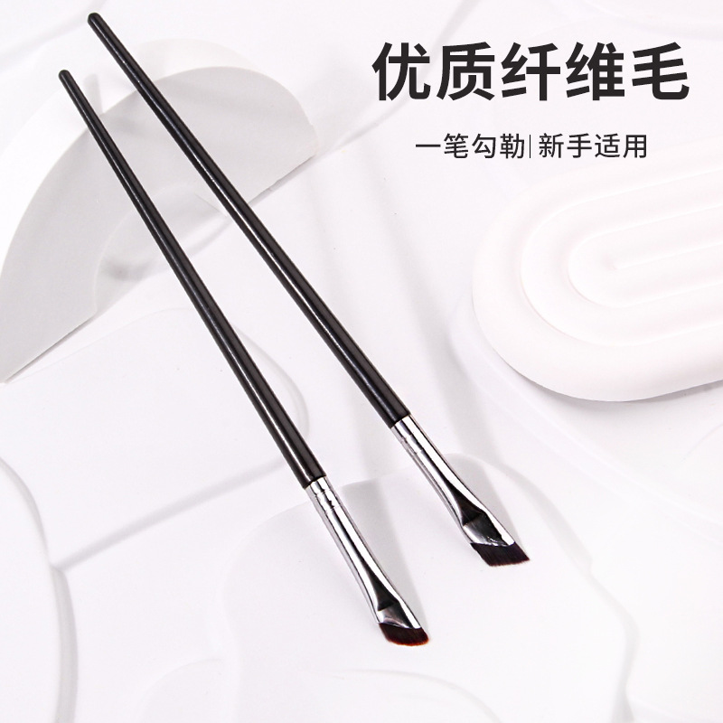 Wholesale of new single sickle blade eyeliner brush, slanted head shadow contactor brush, eye detail makeup brush and under-eye brush details Picture