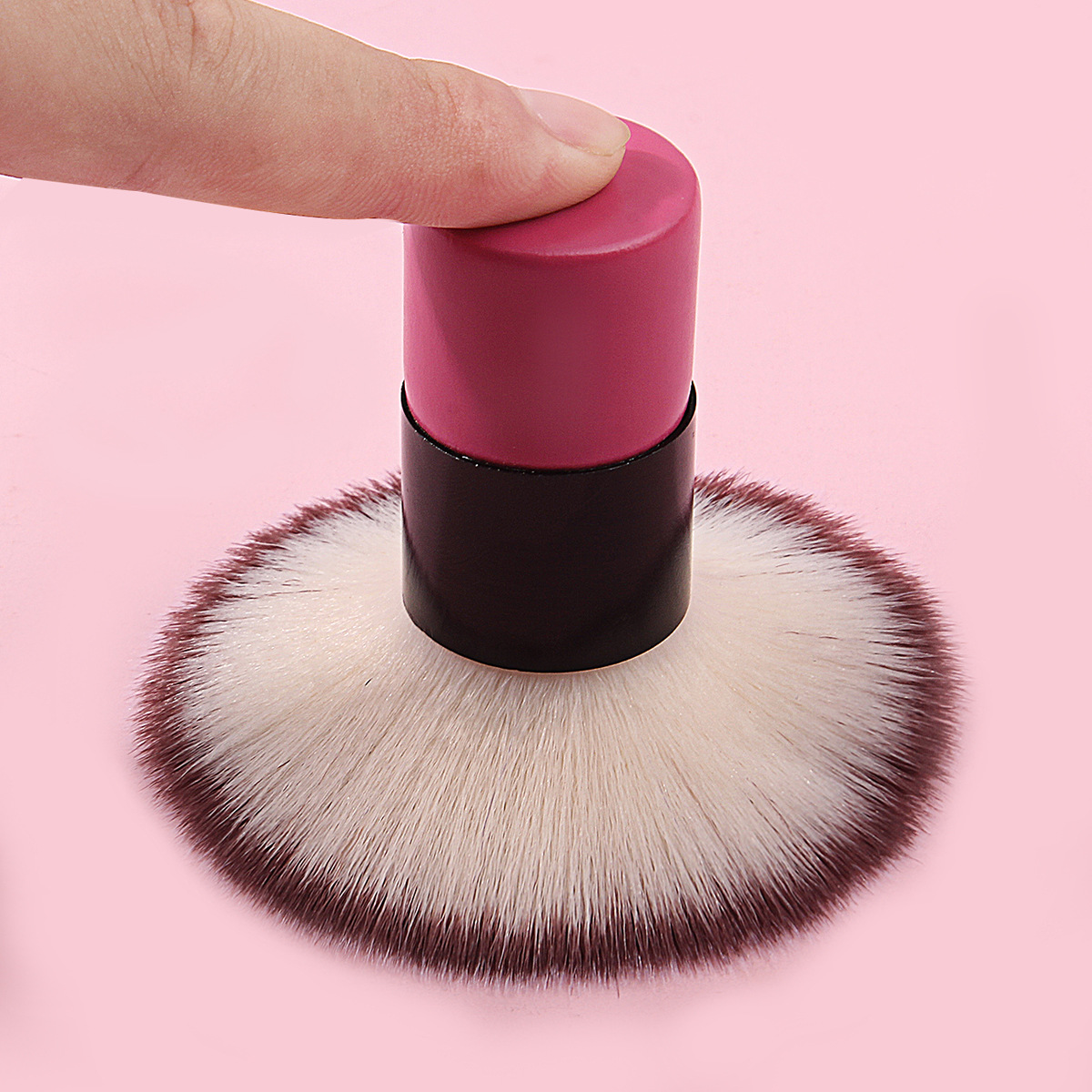 New short wooden handle rose red flat-head foundation liquid makeup brush, facial base makeup brush, daily makeup and beauty brush in stock Application Scenario