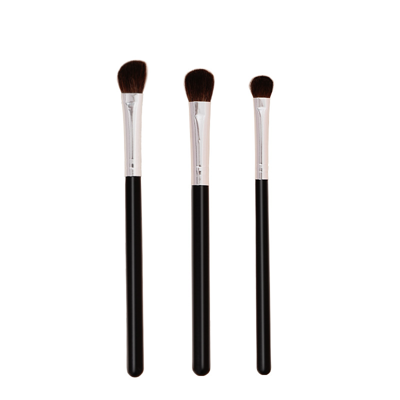 Wholesale of 3 small horsehair eyeshadow brushes, animal hair eye makeup brushes, detail blending brushes, contour brushes and beauty tools Item Picture