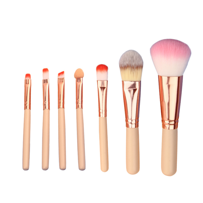 7-piece makeup brush set, apricot-colored wooden handle concealer brush, makeup brush set, eyeshadow brush, portable beauty tools wholesale Item Picture