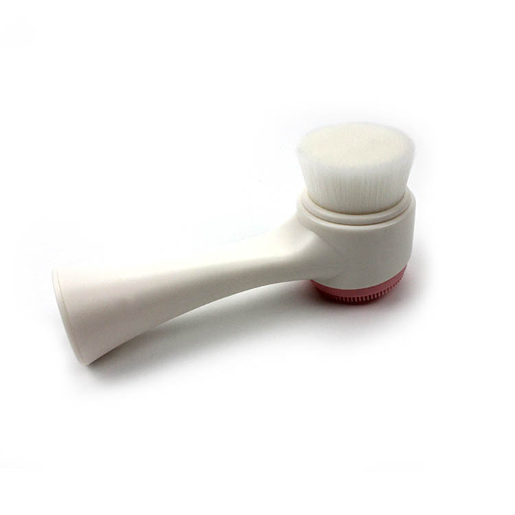 PVC box with hanging holes, double-sided face brushes, silicone facial cleansing brushes, facial cleaning brushes, bath brushes, and beauty tools Application Scenario