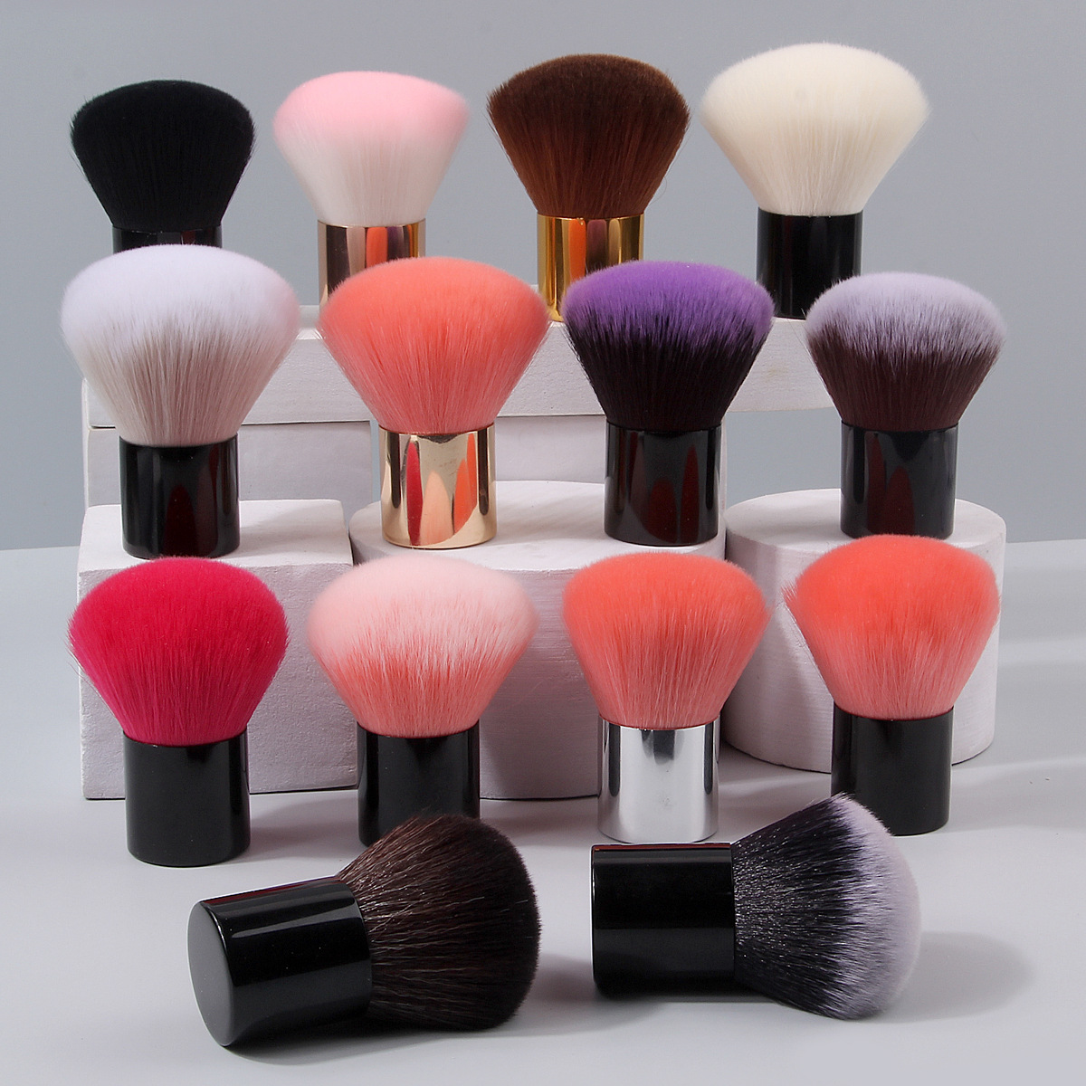 Portable makeup brush, loose brush, large mushroom-shaped head nail art dust brush, soft and non-sticky makeup setting blush brush Specification drawing