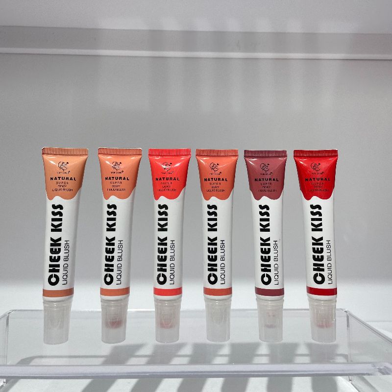 Liquid blush Liquid blush 6 colors Blush 6 colors Moisturize well Blend Natural makeup look pic 2