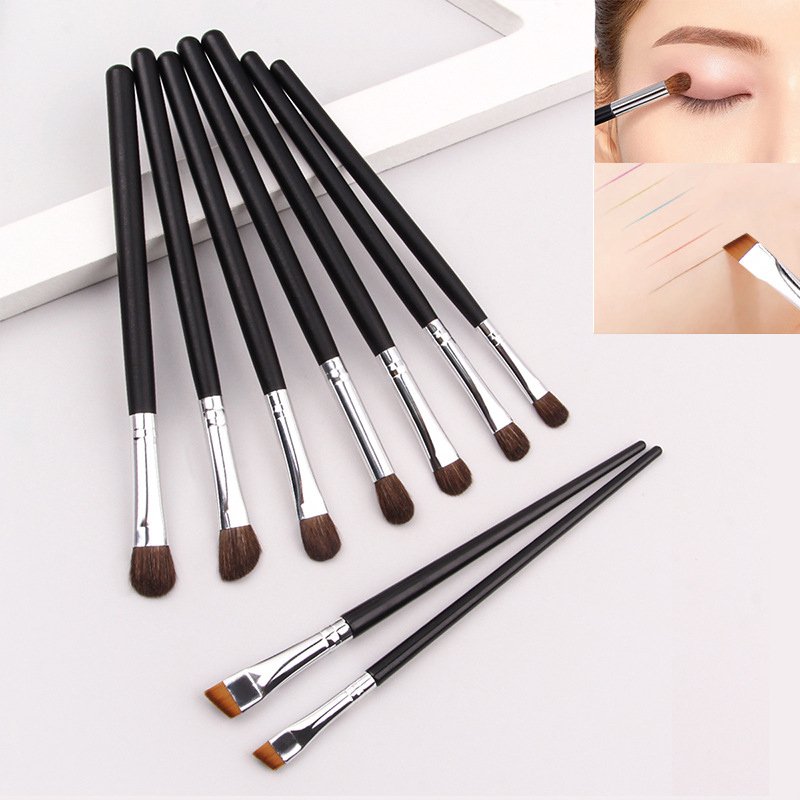 7 horsehair eyeshadow brushes, eye detail brushes, animal horsehair smudging brushes, ultra-fine thin blade eyeliner brushes, and under-eye brush details Picture