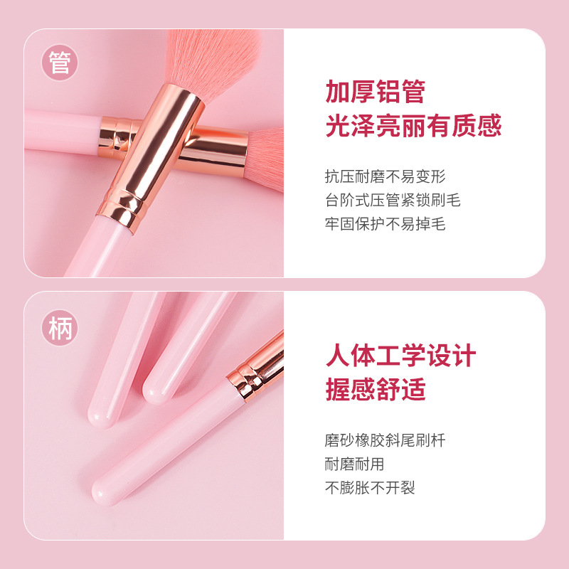 Beginner's single flame brush, portable blush brush, makeup and beauty tools, smudging brush, beauty tools wholesale Application Scenario