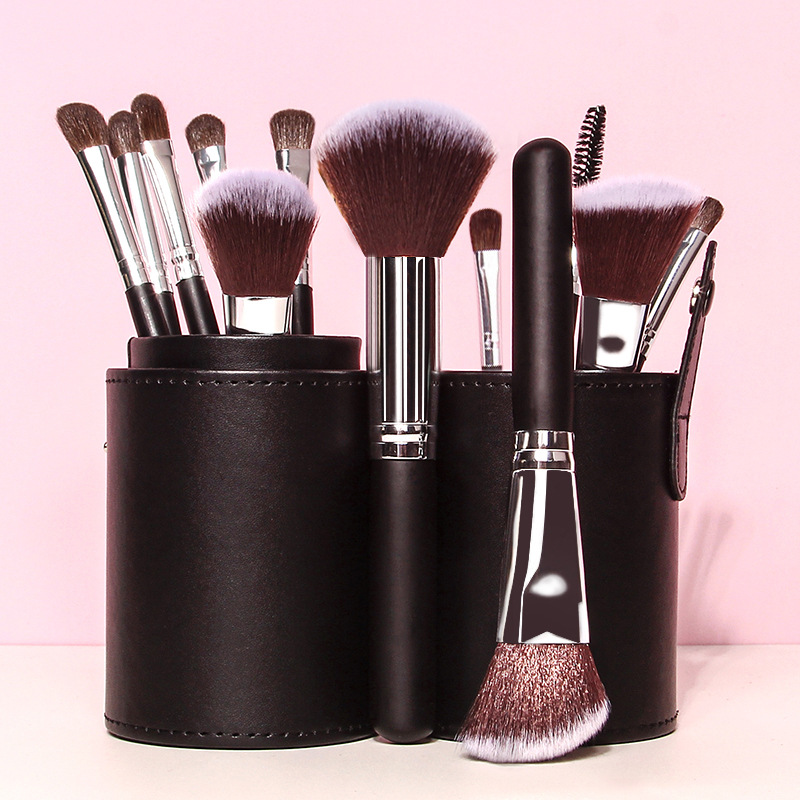 Cross-border best-selling 14 sets of makeup brushes, soft bristles, full set of loose powder brushes, eyeshadow brushes, essential tools for makeup, beauty brushes Application Scenario