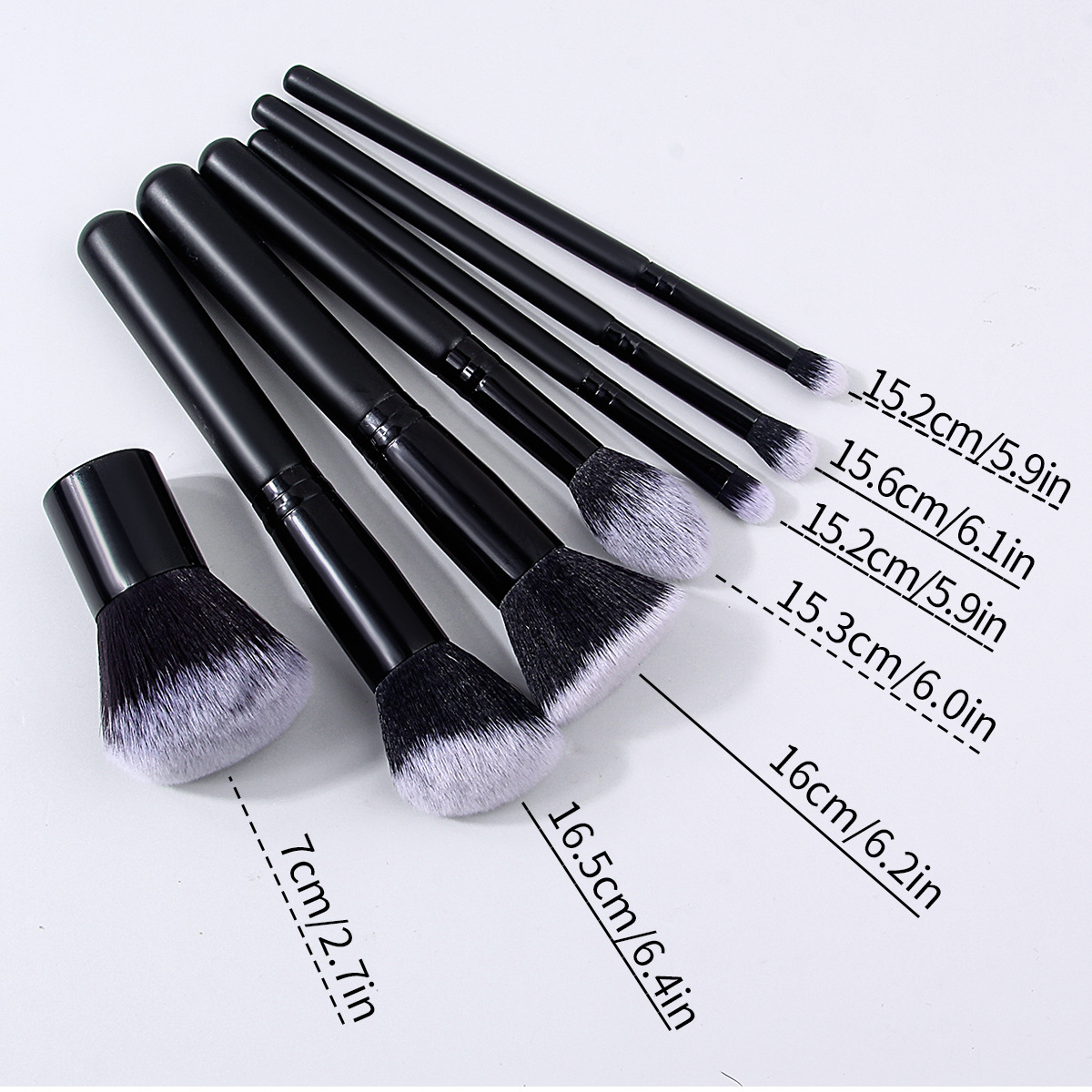 7 beginner makeup brushes, contouring foundation brushes, portable short-stick makeup brushes for travel, and a complete set of beauty tools Application Scenario